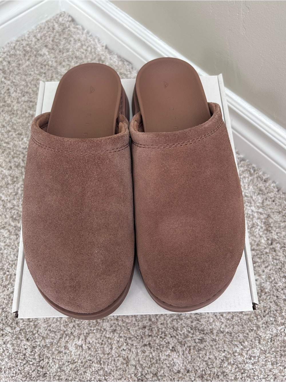 Reef Vista Luxe Mariana Slip-On Clog - Chocolate Brown Suede - Picture 3 of 6